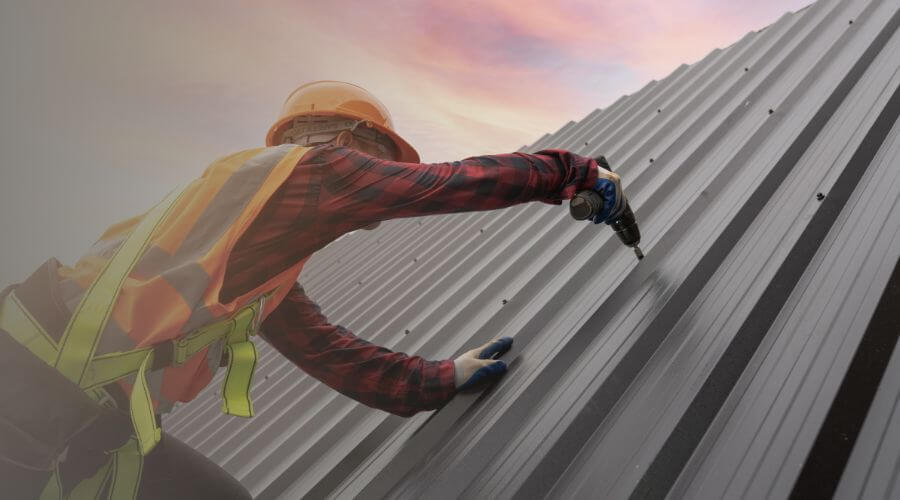 Expert new roof installation services in Strathmore, CA